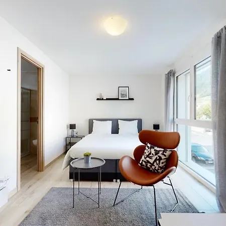 Apartment Furnished Studio #206 - Swiss *