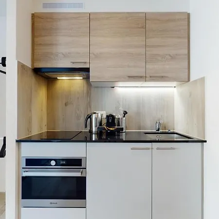 Апартаменты Furnished Studio #206 - Swiss *