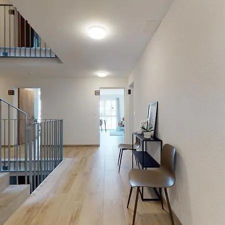 Apartment Furnished Studio #206 - Swiss